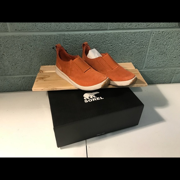 Sorel Shoes - New in box Sorel slip on